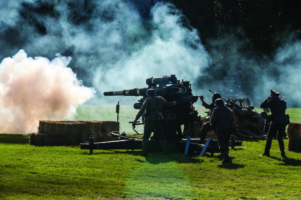 Battle for the Airfield The Collings Foundation